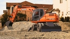 Колесный экскаватор DOOSAN DX 140 W