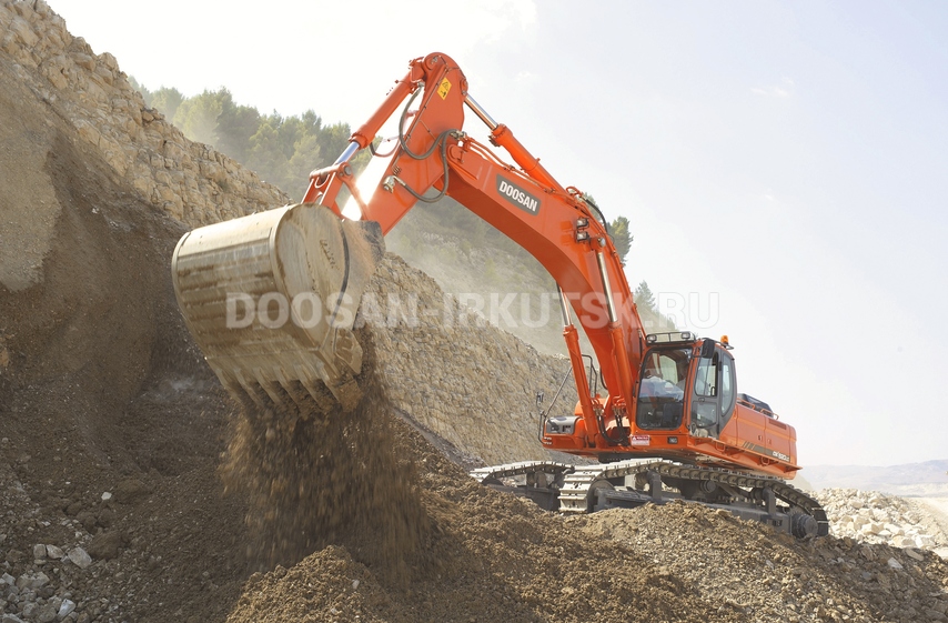 Doosan DX 520 LC в наличии у дилера в Иркутске - лизинг, продажа и запчасти